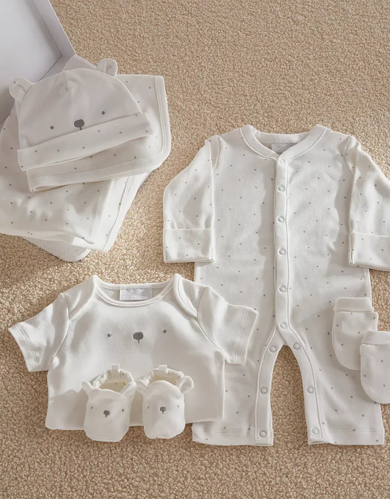 Baby Shower Gift Edit | Sweet Arrival Celebration