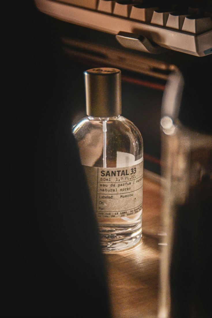 Things to buy your bf - luxury boyfriend gifts including leather wallet, grooming set and designer candles