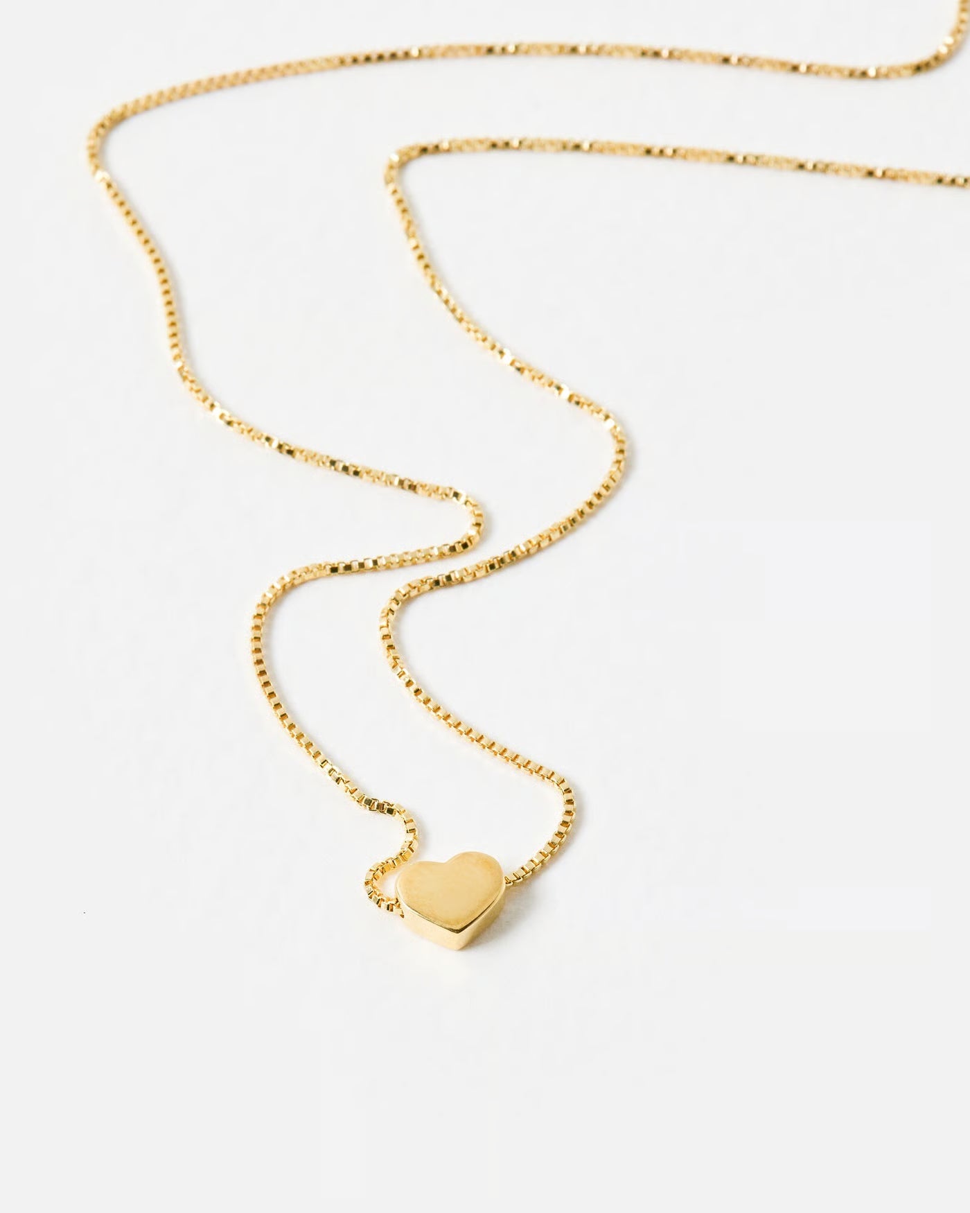 Oliver Bonas Tiny Box Chain Gold Plated Heart Necklace
