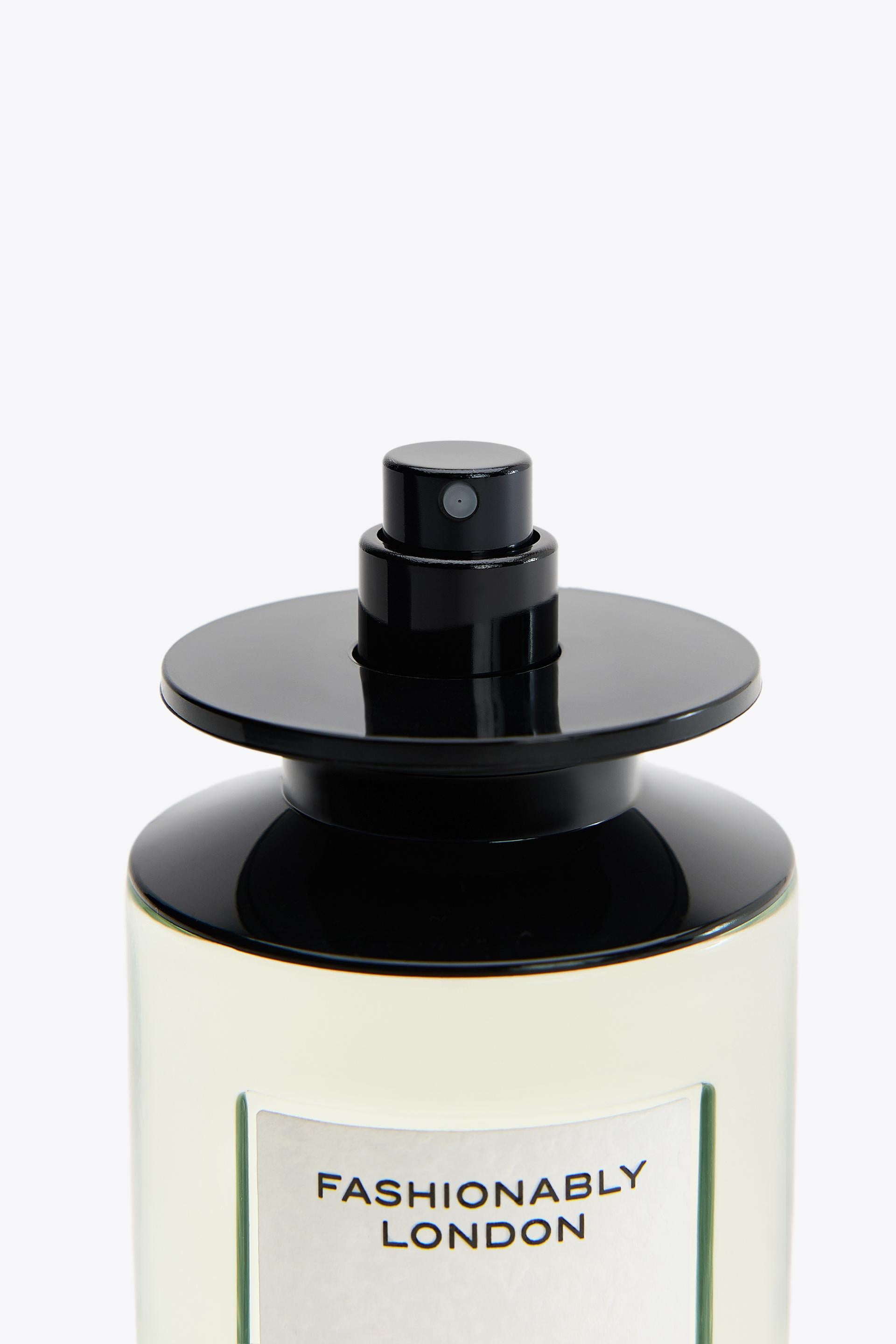 Zara Fashionably London Eau de Parfum – Roxy Wraps