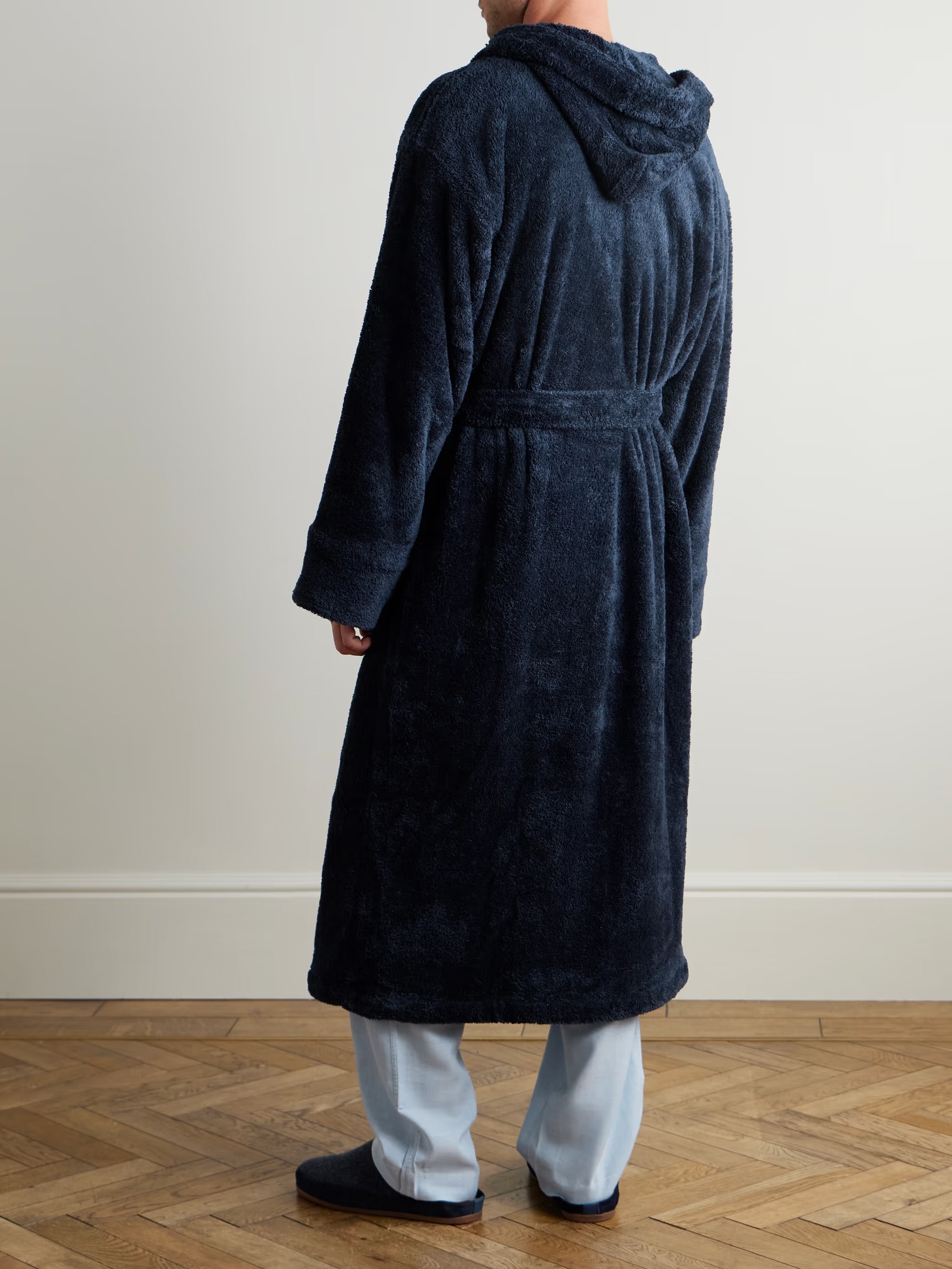 Hood detail on Soho Home mens fleece robe - plush navy fabric